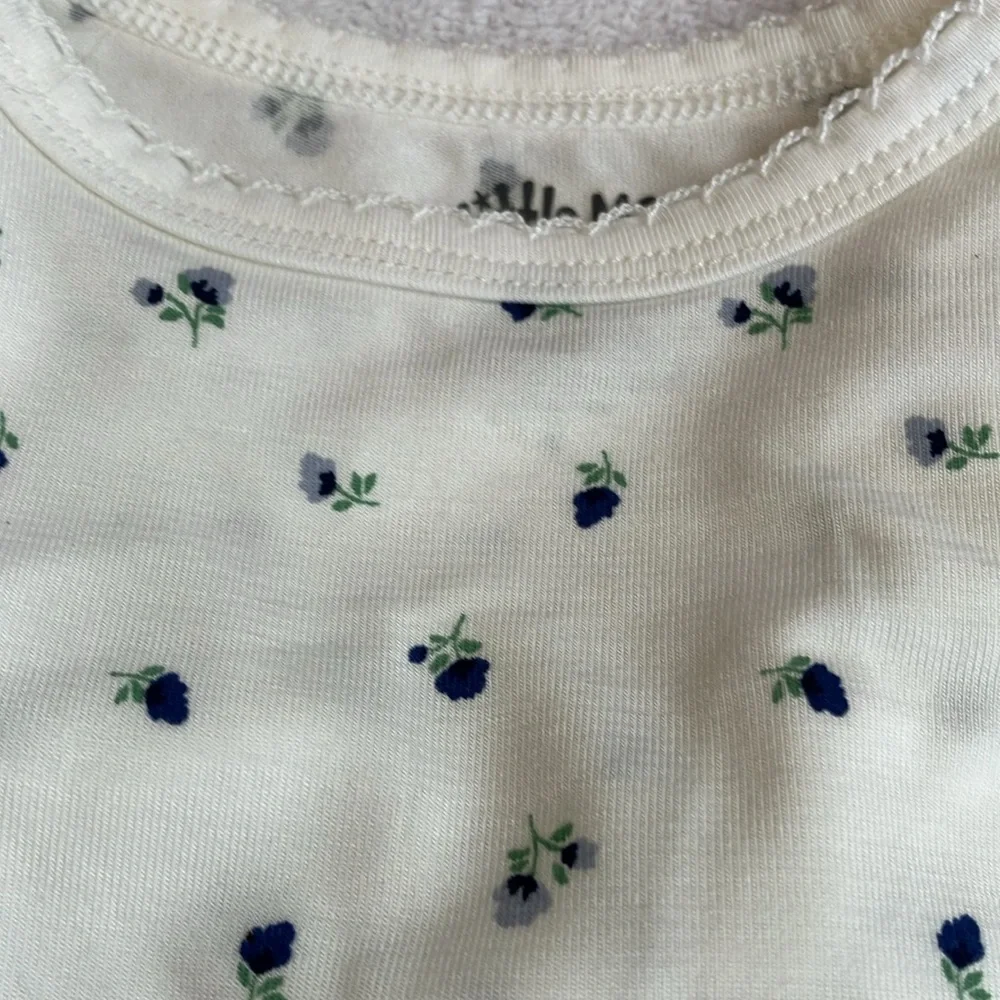 Two sets of flowered size 2 T pajamas. Lightweight & cooler sleeping. - Picture 10 of 11